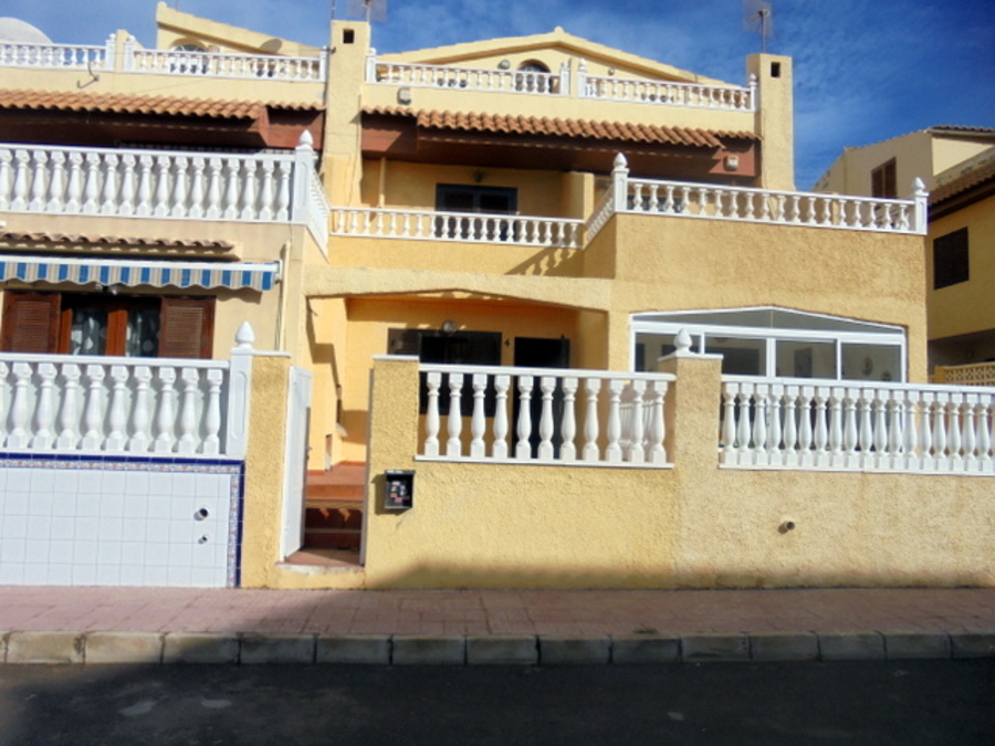 PSLPERL415d Townhouse for sale in La Rosaleda, Torrevijea, Costa Blanca